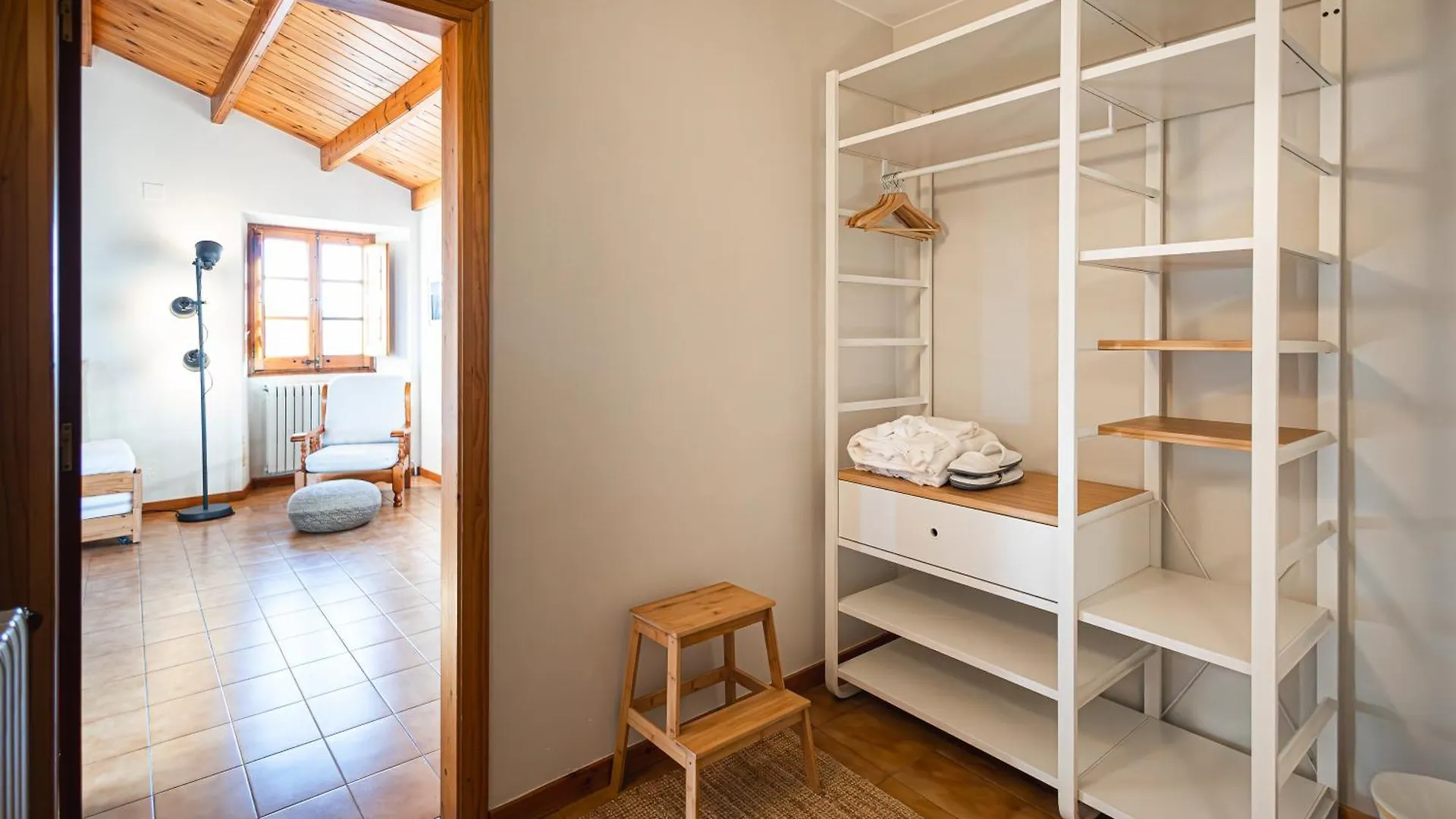 Hotel Santuario De Bellmunt San Pedro de Torelló 0*,  Hiszpania